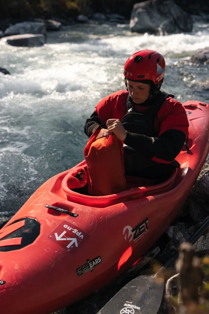 Osprey Wildwater Dry Bag 35 Tunnel Vision Grey-9